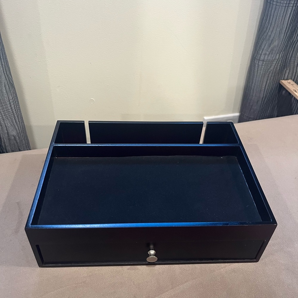 Docking Station, Keys, Jewelry Organizer